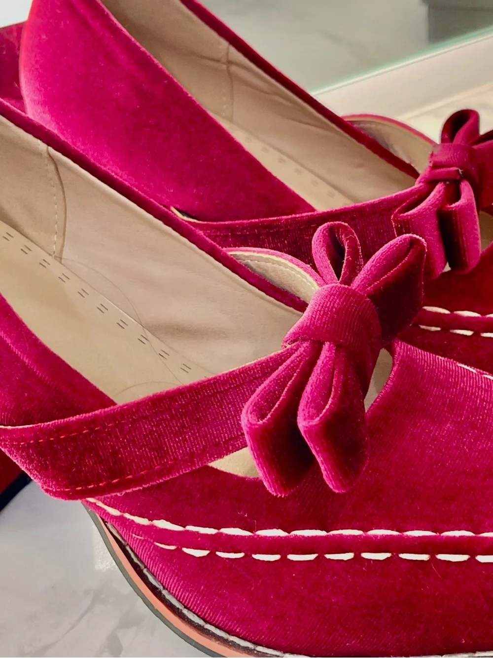 Velvet Mary Jane Pumps with Bow in Wine Pink